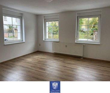 Gemütliche 2-Zimmerwohnung mit separater Küche und modernem Bodenbe... - Foto 1