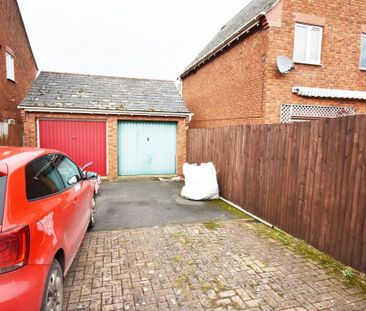2 bedroom semi-detached house to rent - Photo 4