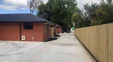 Two Bedroom, Two Bathroom Duplex - Photo 4