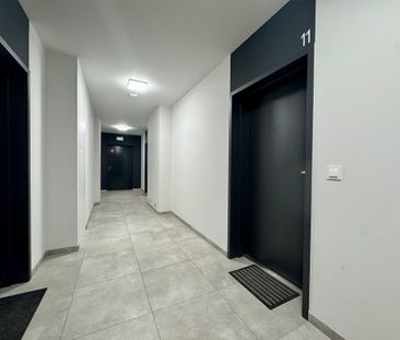 (Symbol 438516) - Photo 6