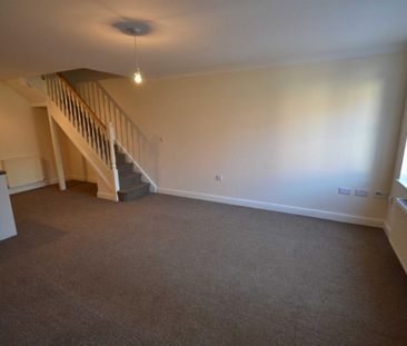 2 bed House - Mews for Rent - Photo 2