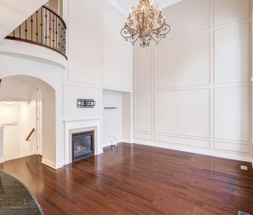 For Lease - 93 William Bowes Boulevard, Vaughan, Ontario - Photo 1