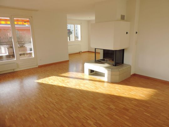4.5-Zimmer-Dachwohnung mit grosser Terrasse - Photo 1