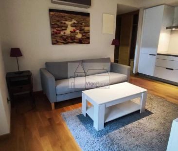 Apartamento de alquiler en García Barbon, 25, Centro - Areal - Foto 2