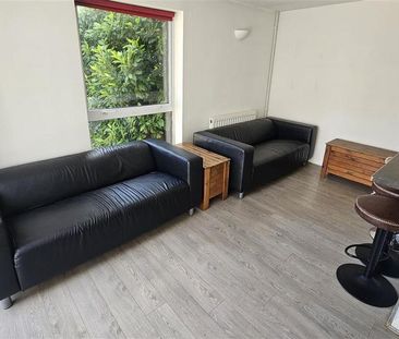 4 bedroom terraced house to rent - Photo 2