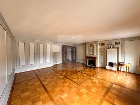 Splendid 4.5-room apartment in the city center - Photo 2