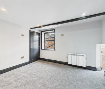 2 bedroom townhouse to rent - Photo 2