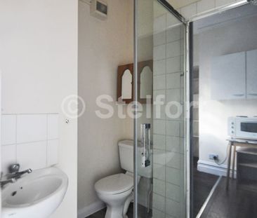 West Green Road, N15, London - Photo 4