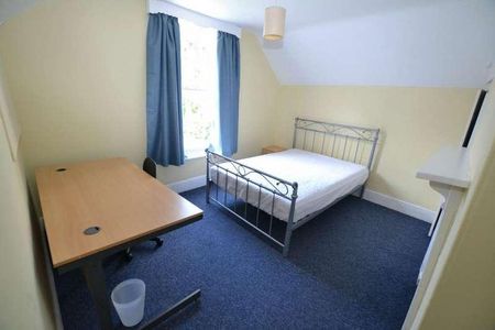 Old Tiverton Road, EX4 - Photo 3