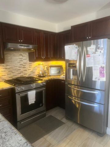 For Lease - 14 Griffiths Drive Unit# 1, Ajax, Ontario - Photo 3