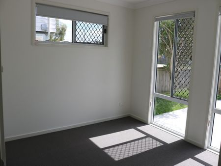 25B Chubb Street - Photo 2