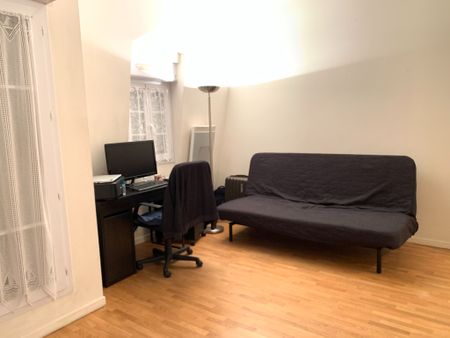 Location Appartement 1 pièce 23m² - Photo 3