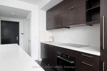 1080 Bay Street #2511 - Photo 5