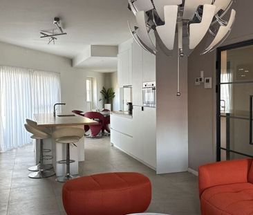 Eengezinswoning te huur in Maaseik voor € 1.400 met 4 slaapkamers - Foto 3