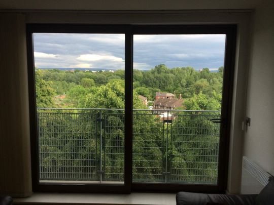 One Bedroom Apartment To Let in Advent House, Manchester, Boasting Both Location and Views - Photo 1