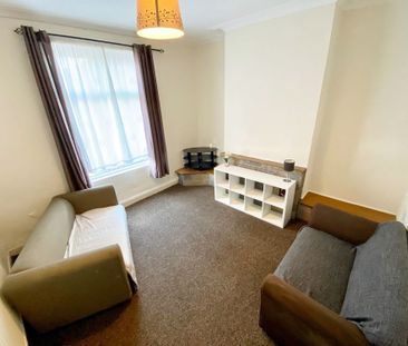 3 bedroom house share to rent - Photo 4