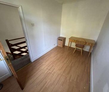 Ridgeway, Birmingham, B17 - Photo 4