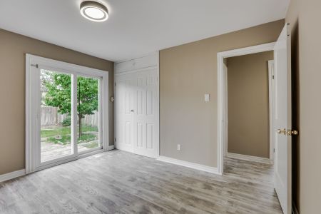 For Lease - 63 Renny Crescent Unit# MAIN, London South, Ontario - Photo 3