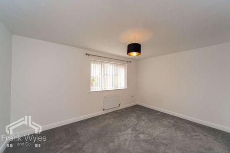 Taylor Close, Lytham St. Annes, Lancashire, FY8 - Photo 5