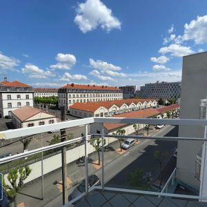 Location Appartement 1 pièce 39m² CLERMONT FERRAND 63000 - Photo 3