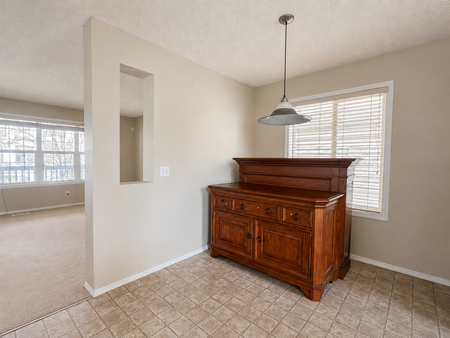 3 Bed, 1.5 Bath Detached Home In Coventry Hills | Utilities Included - Photo 3