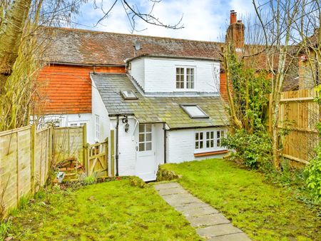 3 bedroom terraced house to rent - Photo 4