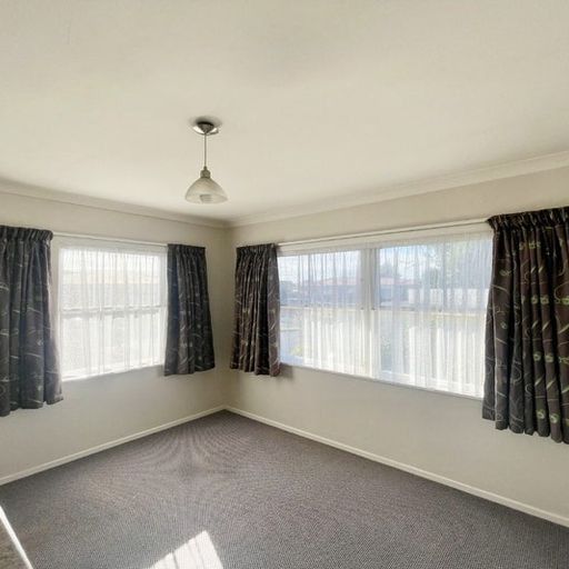 Levin - 2 Bedrooms - Photo 1