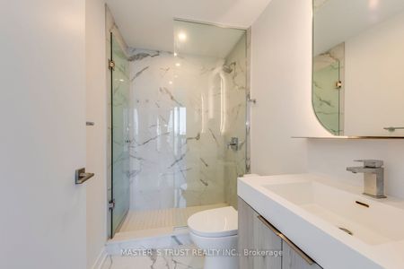 For Lease - 15 Holmes Avenue Unit# 704, Toronto, Ontario - Photo 4