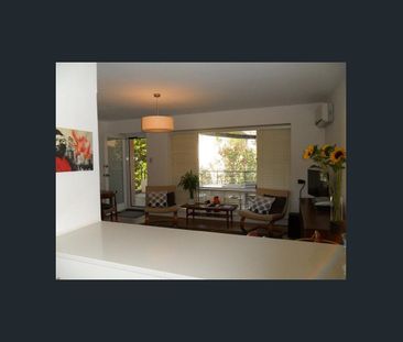 FURNISHED COTTESLOE UNIT - Photo 4