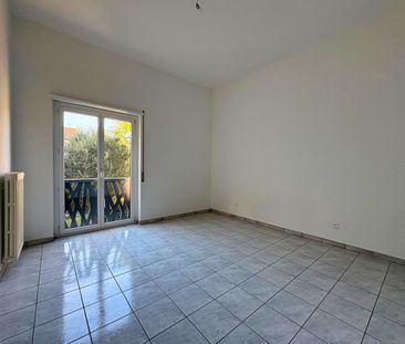 GRAZIOSO APPARTAMENTO DI 3.5 LOCALI - Foto 2