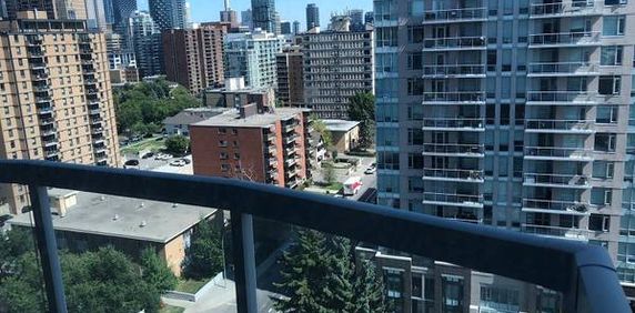 Well maintained 1 bedroom highrise condo in Beltline Downtown! - Photo 2