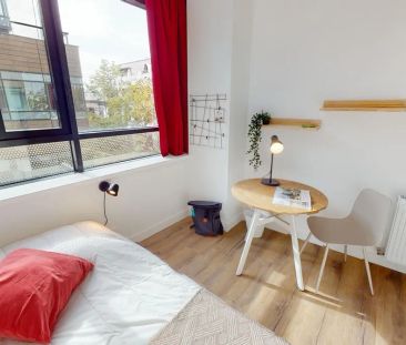 2 Avenue Sainte-Anne 2, Paris - Photo 2