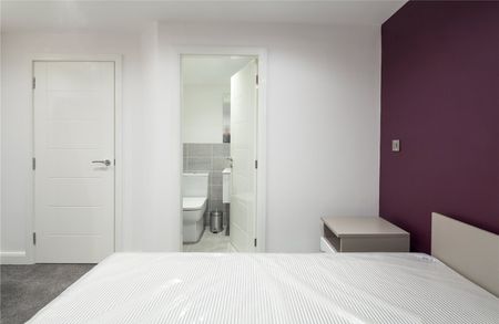 Brooks Yard, Huddersfield, HD1 - Photo 2