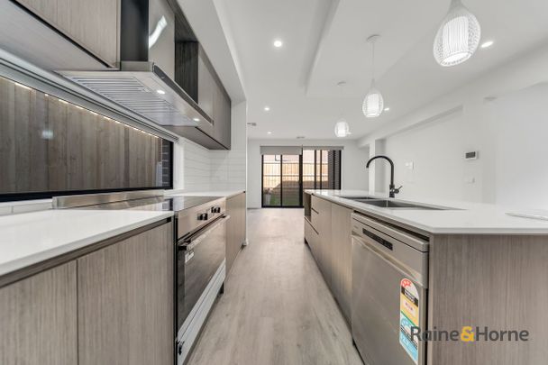 Spacious and Modern Living at 28 Aurora Drive Cranbourne West - Photo 1