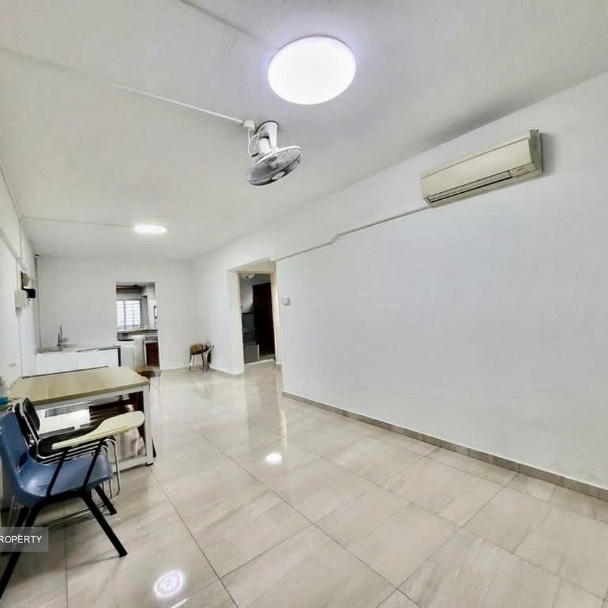 Blk 166 Bukit Batok West Avenue 8 (Bukit Batok), HDB 3 Rooms - For Rent - Photo 1