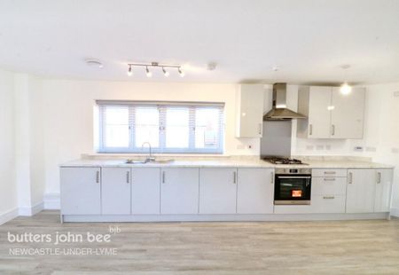 1 bedroom maisonette to rent - Photo 4