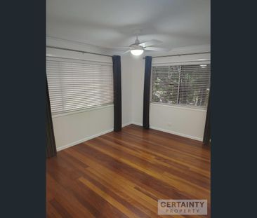 Beautiful two story home in Cleveland! - Photo 4