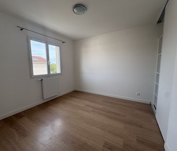 Location Maison 4 pièces 89m² CHAZAY D AZERGUES 69380 - Photo 5
