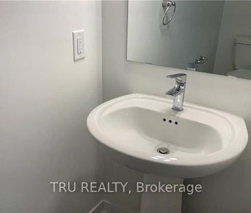 For Lease - 956 CHAPMAN MILLS Drive, Barrhaven, Ontario - Photo 3