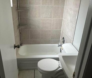 For Lease - 75 Highland Road Unit# B, Kitchener, Ontario - Photo 1