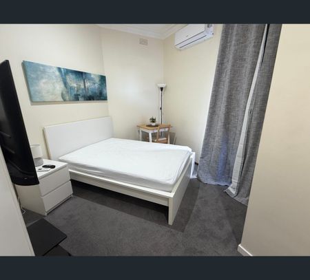 42 Collenso Street, Sunshine West, Vic 3020 - Photo 4