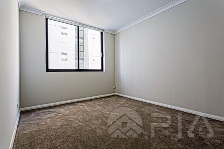 Unrivalled Location, Superior Modern 2 bedrooms!!! - Photo 5