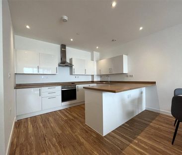 3 bedroom flat to rent - Photo 5