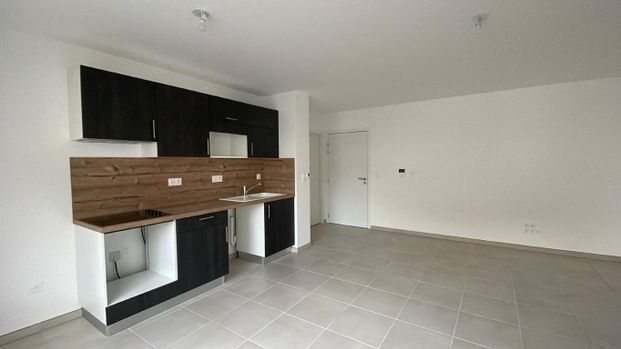 Appartement 3 pièces - - Photo 1