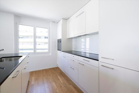 "Spacious, sunny and close to Lake Walensee" - Photo 5