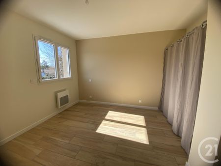 Location Maison 5 pièces 99m² LANTON 33138 - Photo 2