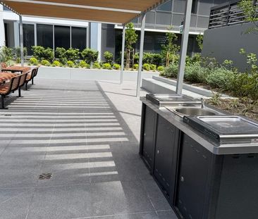 Brand New Luxury 2-Bedroom Apartments in Eastgarden - Photo 6