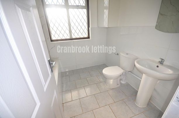 3 bedroom terraced house to rent - Photo 1