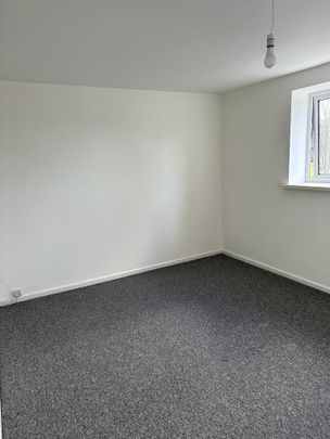 5 bedroom semi-detached house to rent - Photo 1