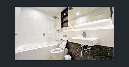 Stylish 2-Bedroom Apartment in the Heart of Erskineville - Photo 2